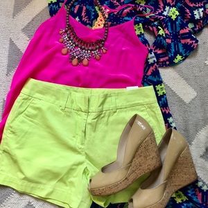 NWT Ann Taylor Loft Lime Green Dress Shorts Size 2